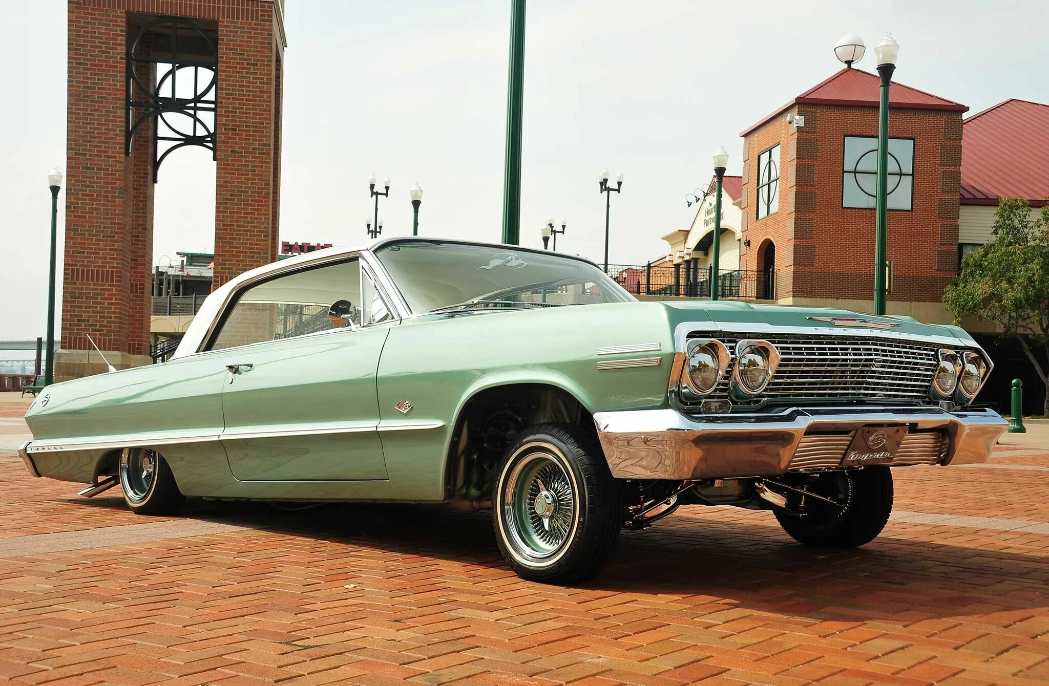 6 4 car. Chevrolet Impala 1963 Lowrider. Шевроле Импала 64 Eazy e. Машина Eazy e 64 Impala. Chevrolet Impala Eazy e.