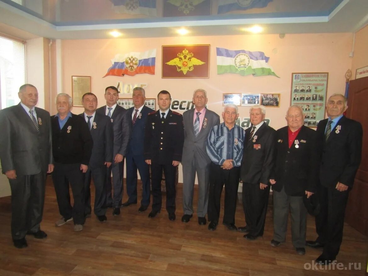 Полиция октябрьский. Полиция октябрьский