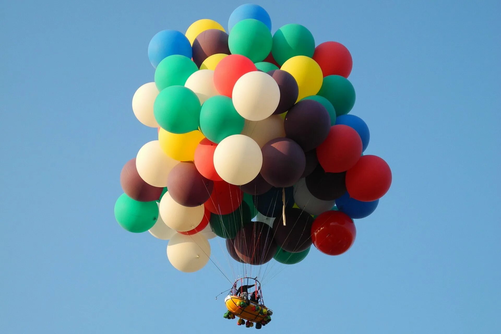 Шарики воздушные ветерку. Воздушный шарик. Разноцветные шарики. Много шариков. Шарики воздушные картинки.