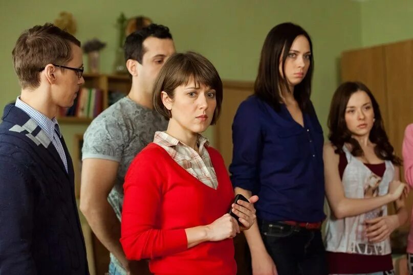 Фэк пермь дзержинского 1б. Универ. Ученик 9 класса. Девушка до и после вуза. Студенты в вузе.