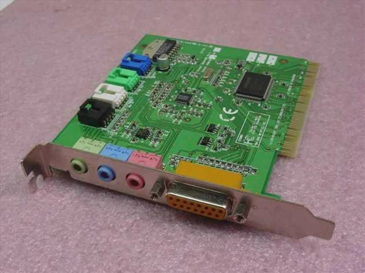Creative pci sound card. Creative labs ct5803. аудиокарта creative ct5083. ct4810 звуковая карта драйвера windows 10. ct6930 creative labs.