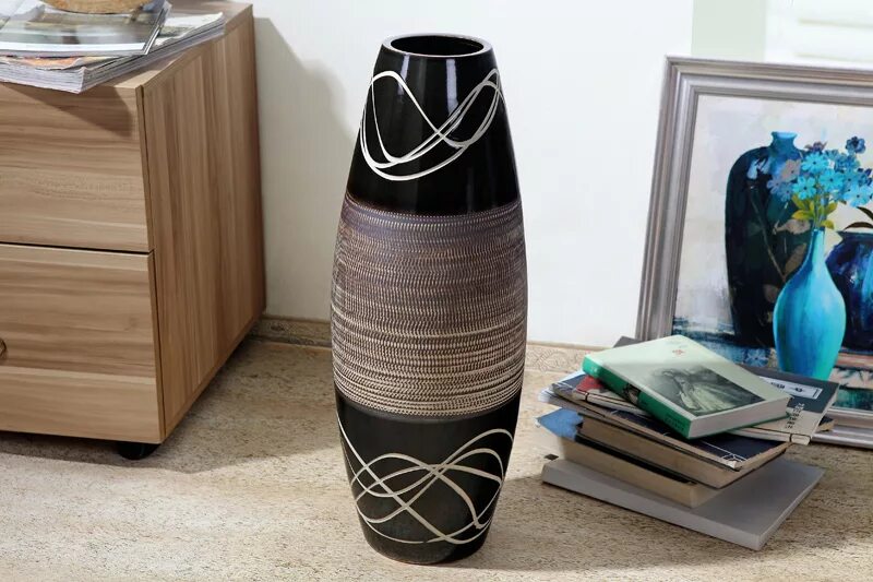 декор вазы своими руками. напольная ваза из гофрокартона. как сделать большую вазу. ваза своими руками. декор вазы своими руками.