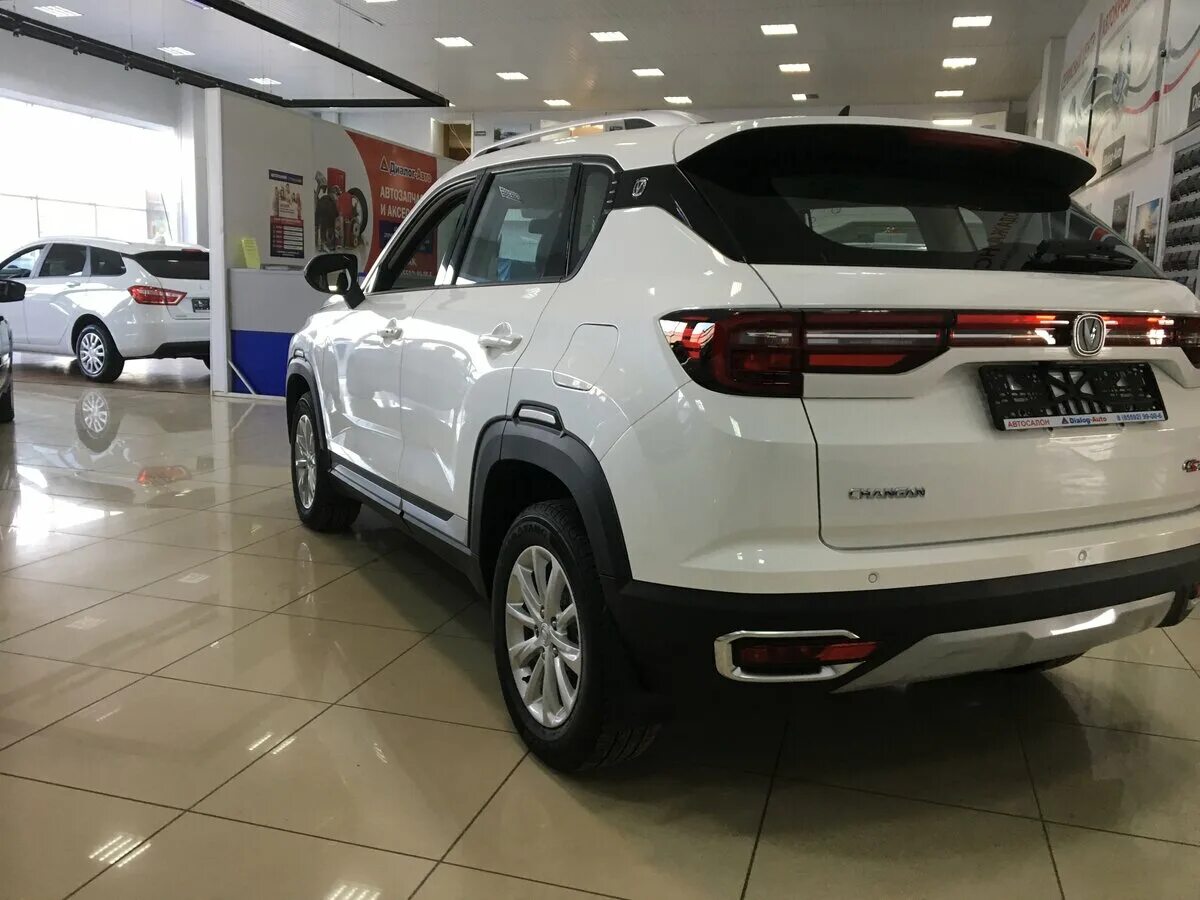 Купить чанган цс 35 плюс. Changan cs35 Plus белый. Changan cs35 Plus. Чанган ЦС 35 плюс белый. Чанган 75 плюс белый.