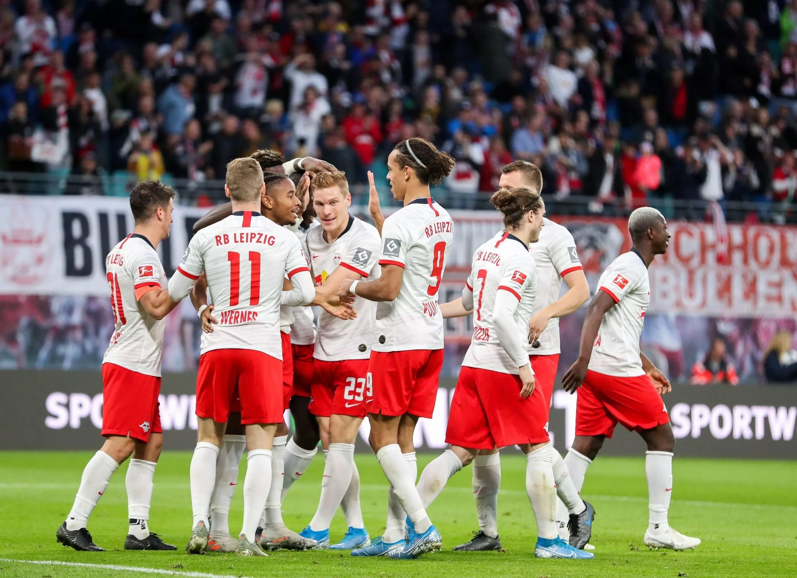 Ред булл лейпциг. РБ Лейпциг. Leipzig футбольный клуб. Лейпциг FC. Футбол клуб Лейпциг.