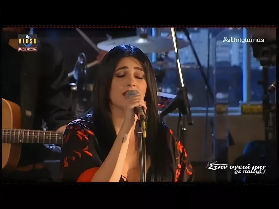 Сарина valentina. Сарина видео. Сарина кросс армяно греческая. Сарина видео. Сарина кросс певица.