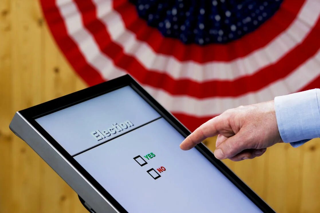 New voting. Электронное голосование в США. Машина для голосования. Электронная рука. Машина для голосования ФРГ.