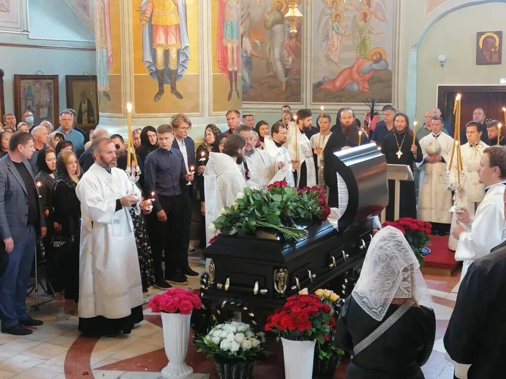 прощание с лебедевым