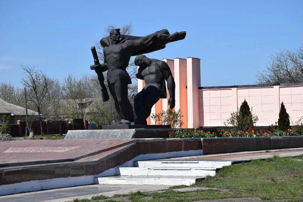 новошахтинск ростовская область. гор новошахтинск ростовской области. храм иконы божией матери в новошахтинске. кировка новошахтинск. новошахтинск ростовской области население.