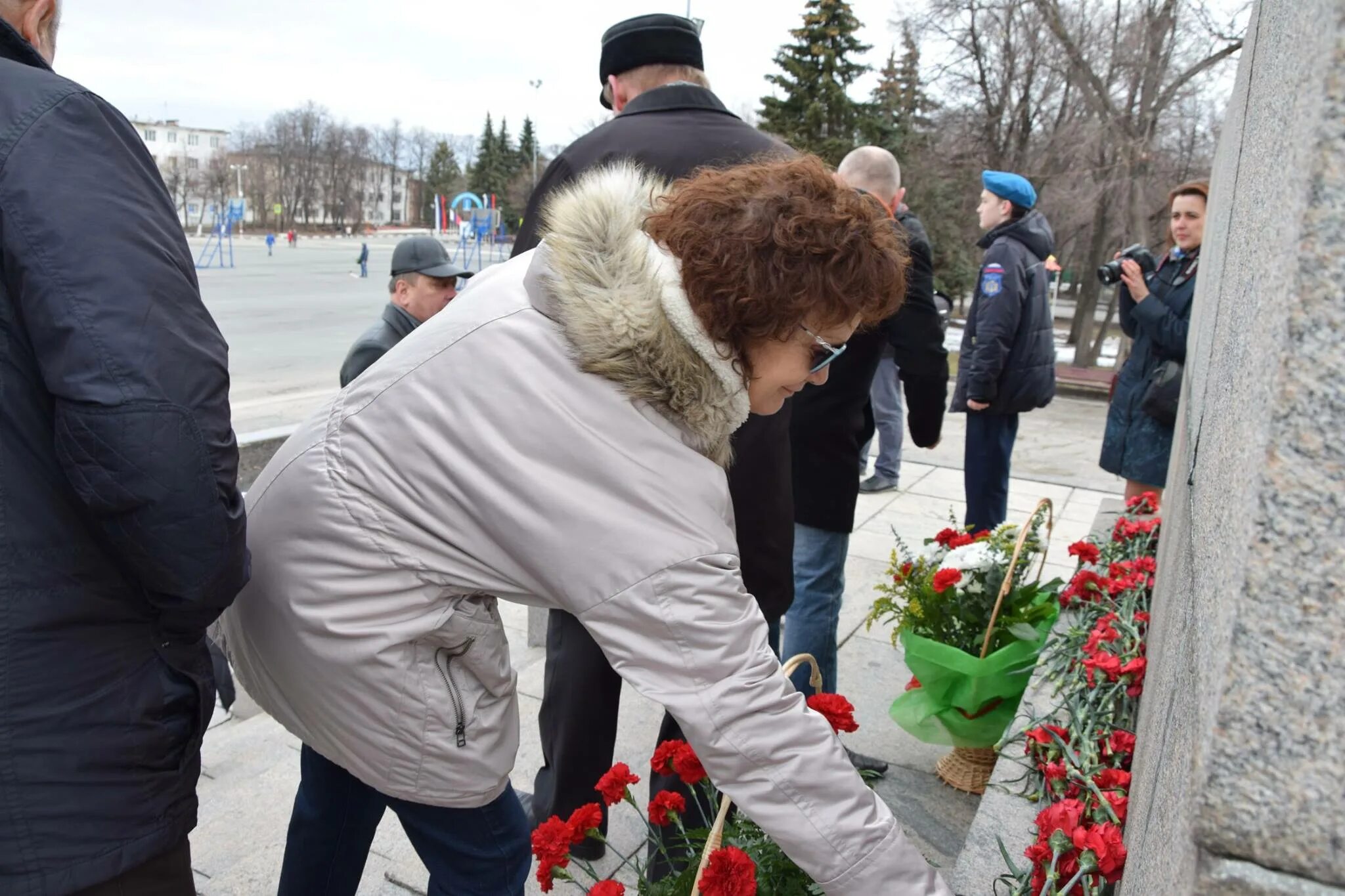 Последние новости в ульяновске на сегодня. Улпресса 73. Улпресса Ульяновск новости. Ульяновск старые фото закладка капсулы у Ленинского мемориал 1. Ульяновск старые фото закладка капсулы у Ленинского мемориал.