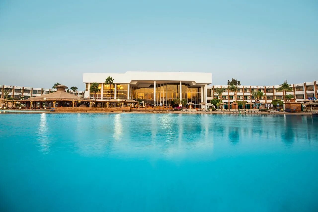 Pyramisa beach sharm 5