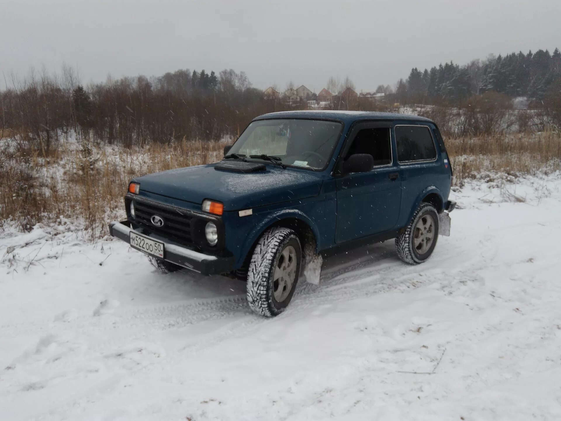 Купить ниву в кировской области на авито. Нива Балтика. Нива коротыш. Нива зимой.