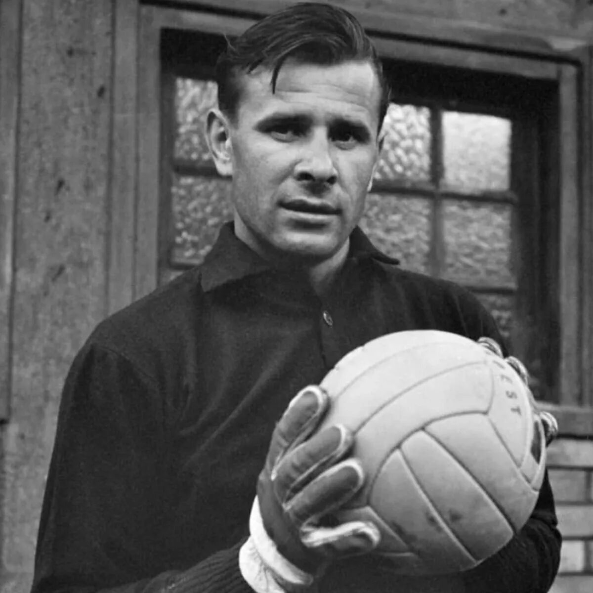 Левящин вратарь. Вратарь 20 века получивший золотой. Вратарь 20 века получивший золотой. Вратарь 20 века получивший золотой. Вратарь 20 века получивший золотой.