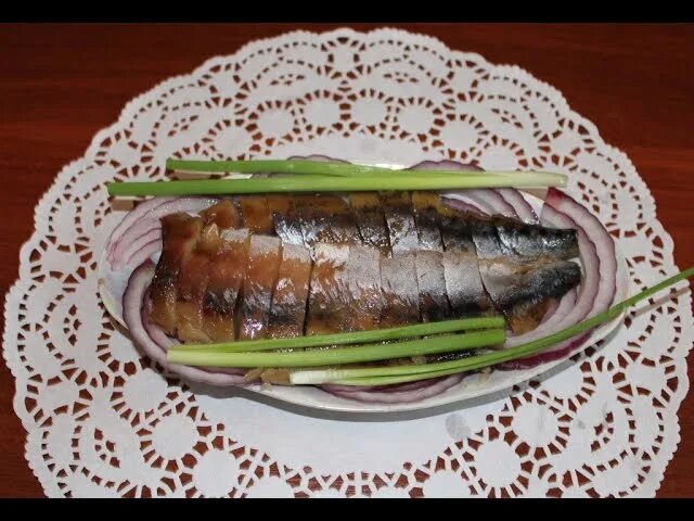Как разделать копченую скумбрию
