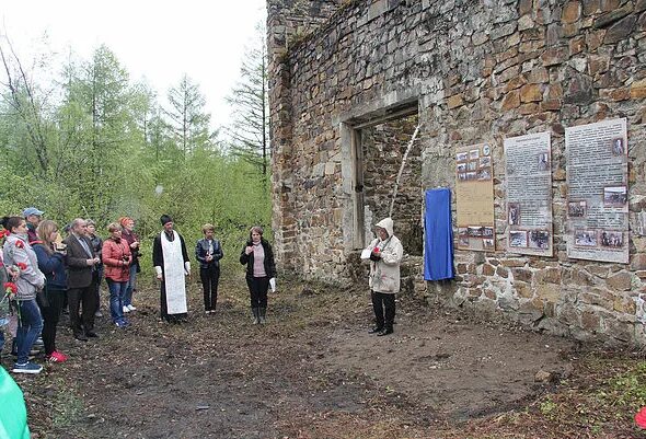 Умальта поселок хабаровского. Поселок Умальта Хабаровского края. Умальта поселок Хабаровского края Верхнебуреинский район. Поселок Умальтинский. Мякошин иеромонах Симеон Софийск.