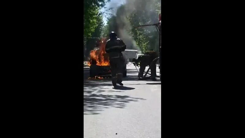 Пожар на улице Гоголя. Сосновка пожар на Гоголя. В Тбилиси сгорел автомобиль. ЧП Михайловск пожар на улице Гоголя 79/1.