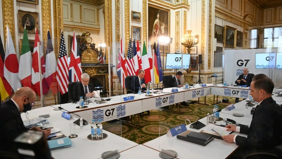 G 7 образован