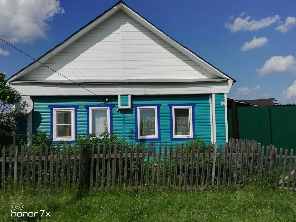 Памятники верхний уфалей. Октябрьский верхний уфалей. Село иткуль. Фельдшерско-акушерском пункте в верх-култым. Октябрьский верхний уфалей.