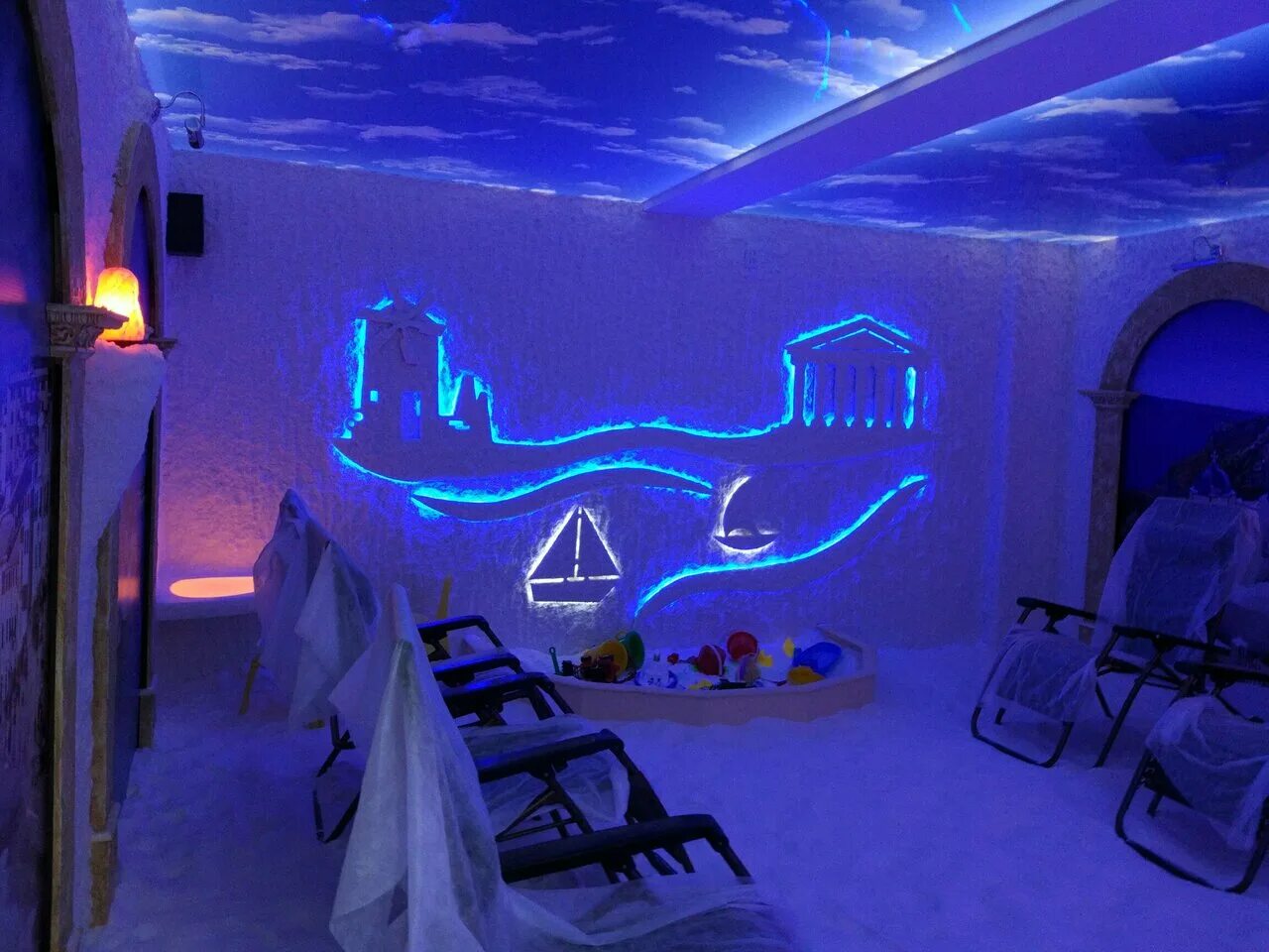 спелеотерапия и галотерапия. галомед соляные пещера. соляная галокамера. соляная пещера грот. где соляная пещера.