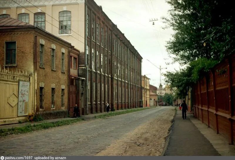 Улица толстого. Улица Толстого Хамовники. Хамовнический переулок Москва. Хамовники 1960. Хамовники 2000е район.