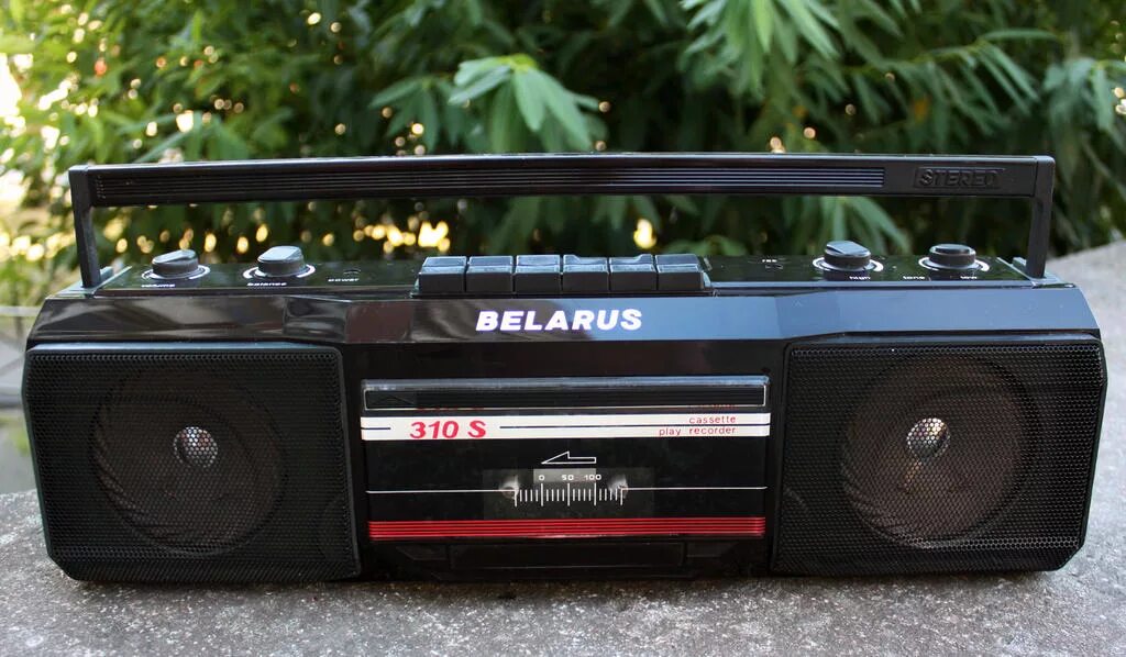 катушечный магнитофон маяк 201. двухкассетный магнитофон 2000. кассетные магнитофоны скиф 310. какие магнитофоны. маленький магнитофон с флешкой.