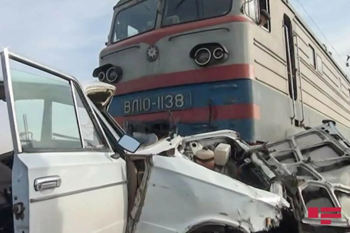 133 поезд дербент. Поезда азербайджана.