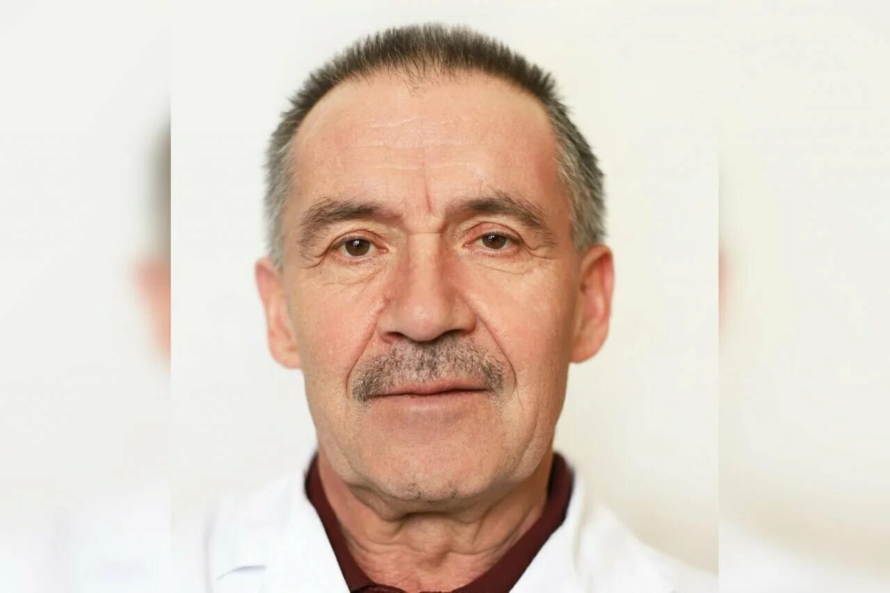 Заведующий 13 больницы