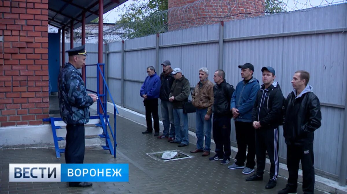 Начальник отряда в колонии. Исправительная колония 2 воронеж. Ик 1 воронежская область. Семилуки исправительная колония воронежская область. Колония семилуки строгого режима.