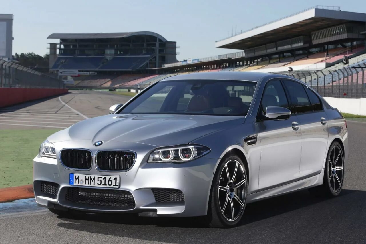 BMW m5 f10. BMW m5 f10 Competition. BMW m5 2014. BMW m5 f10 2014. М5 на русский