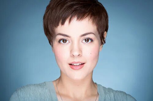 кристин актер. кристин эжур. эжур парсонс. эжур. ивет парсонс.