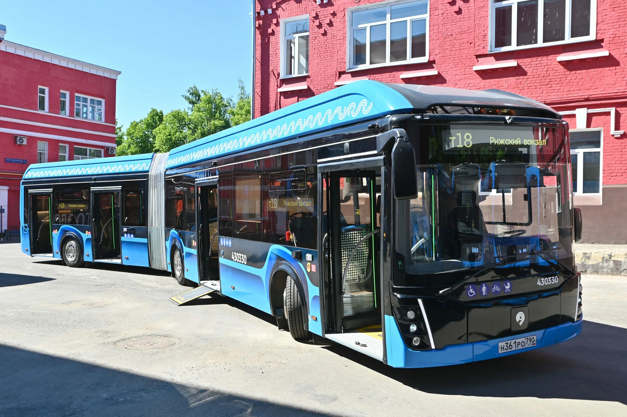Первый электробус маршрута м99. ЛИАЗ 6274.20. Электробус ЛИАЗ-6274. ЛИАЗ 6213 электробус. ЛИАЗ E-Citymax 18 (6274.20).