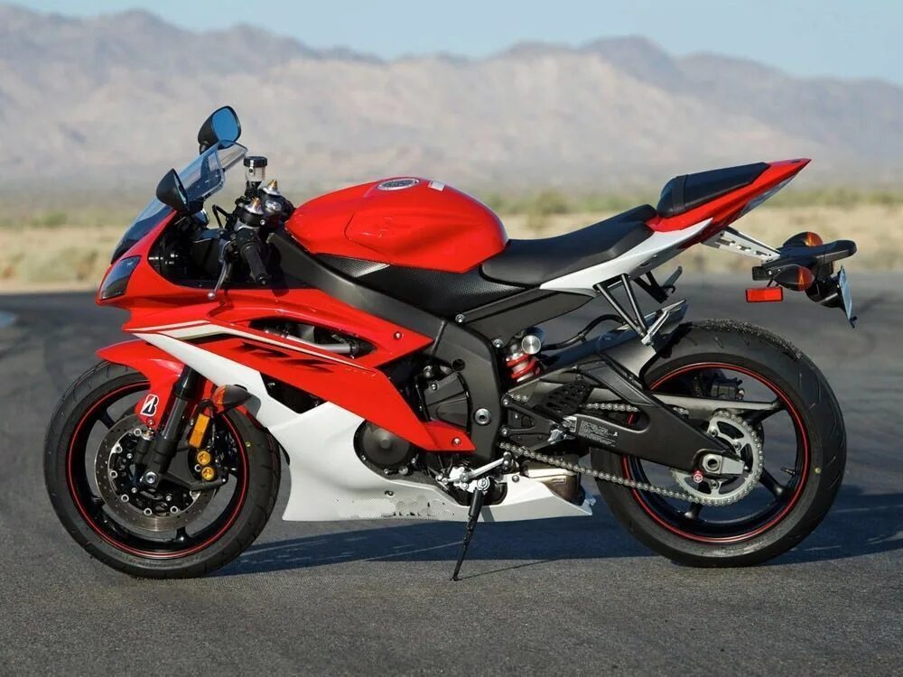 Беркут мотоцикл 2013. Мотоцикл yamaha 2013 года. Мощность мотоциклов motogp. Yamaha yzf-r6 2013. Ямаха yzr-f1.