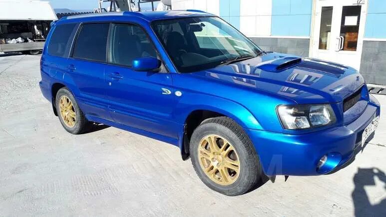 Купить субару форестер во владивостоке. Форестер 2004. Subaru Forester 2004 синий. Форестер 2004г. Синий Фрест Субару Форестер 2004.