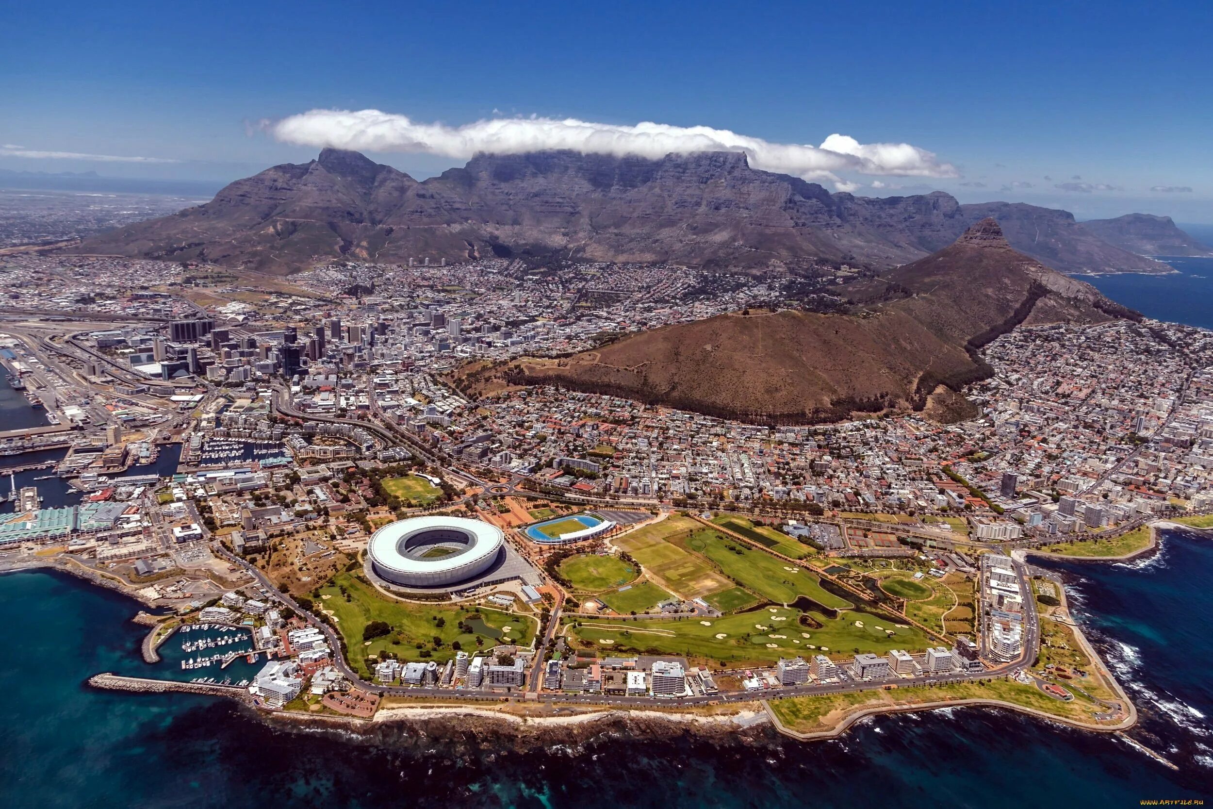 Юар как называется. Юар город кейптаун. юар cape town. столовая гора кейптаун сверху. столовая гора кейптаун вид сверху.