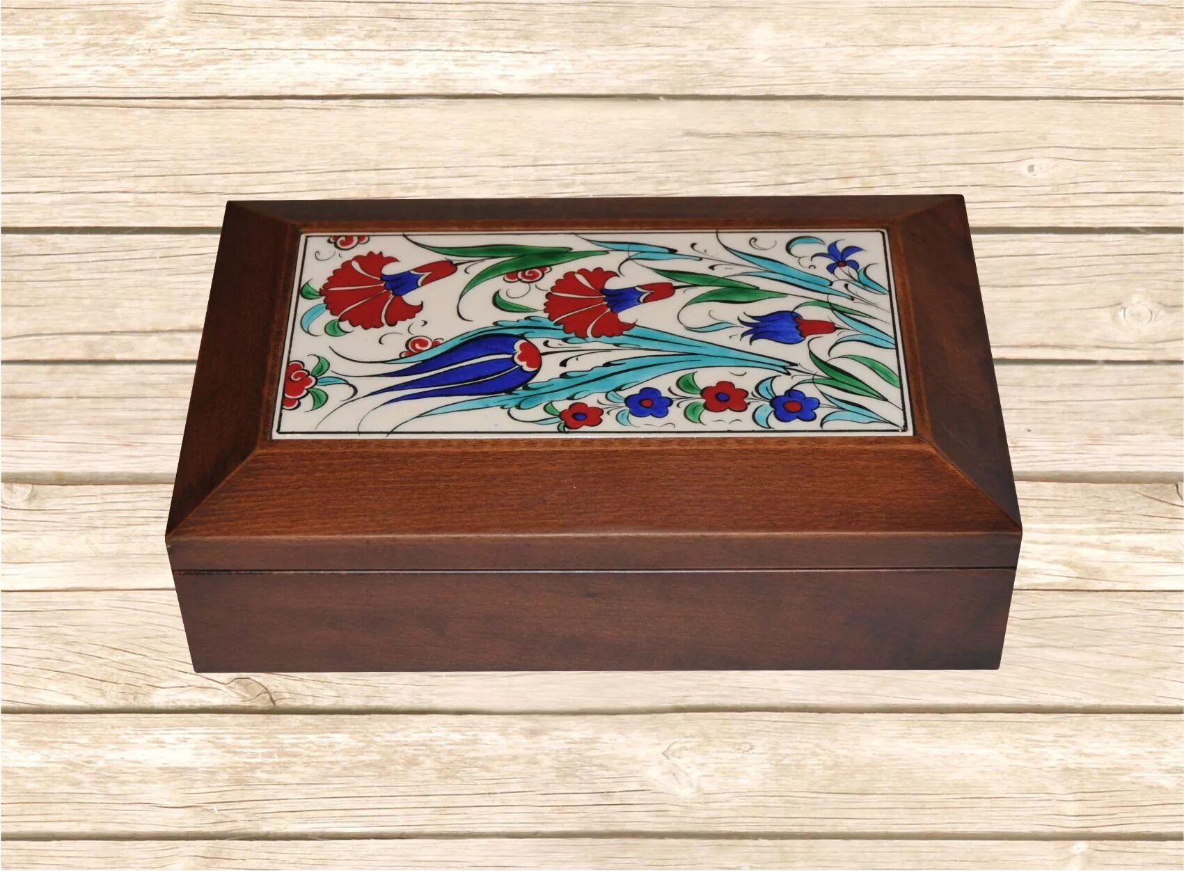 06 104. Wood Box Tile. Ice Wooden Box. Ilker Chocolate Box Istanbul.