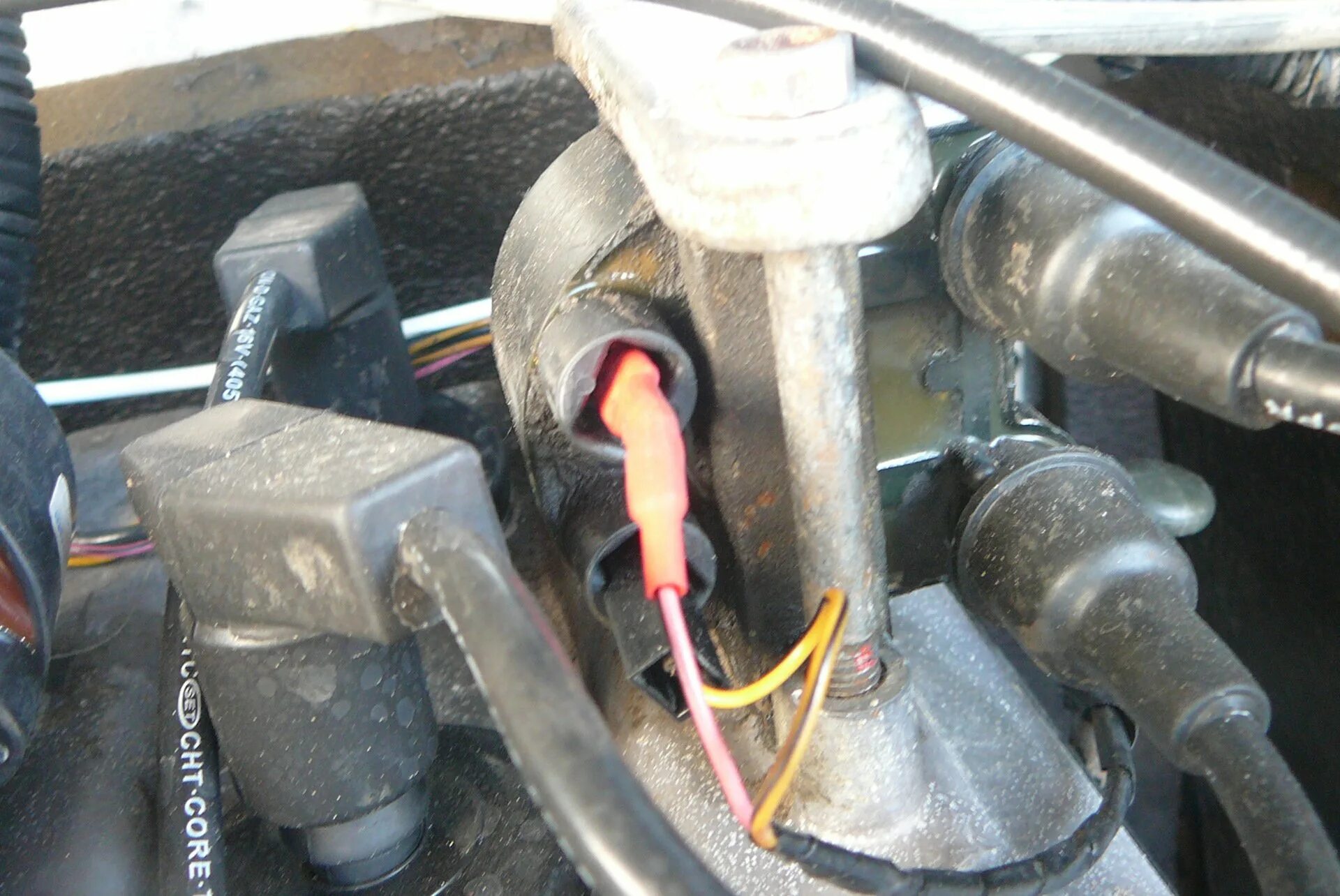 Фишка тормозной лягушки 2109 карбюратор. ВАЗ 2109 инжектор Нажимая на ГАЗ глохнет. Педаль газа на ВАЗ 2109 карбюратор провал. ПАЗ инжектор глохнет.