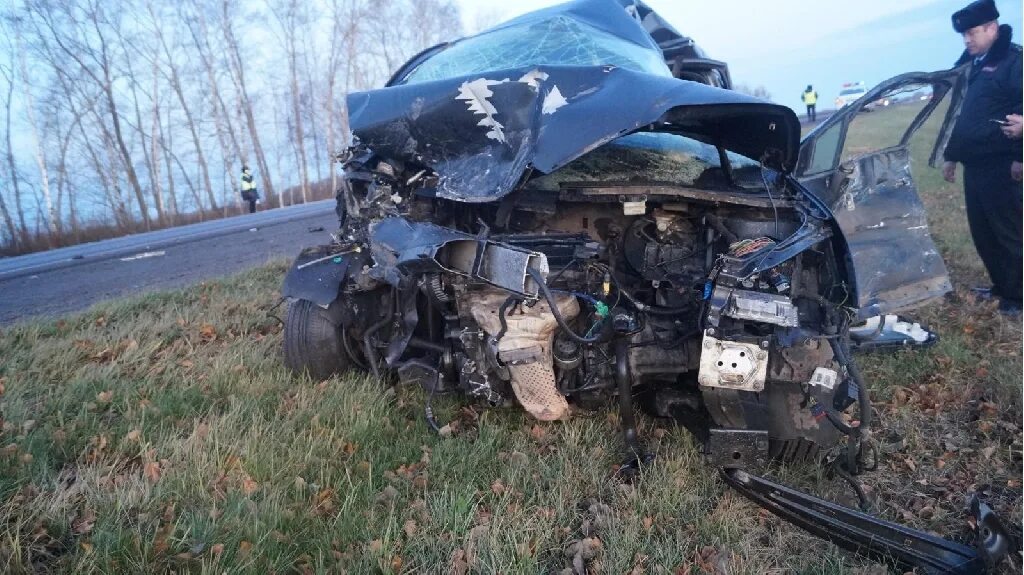 Сегодня дтп первомайский. Авто после аварии. Сегодня дтп первомайский. Дтп на первомайской улице сегодня. Сегодня дтп первомайский.