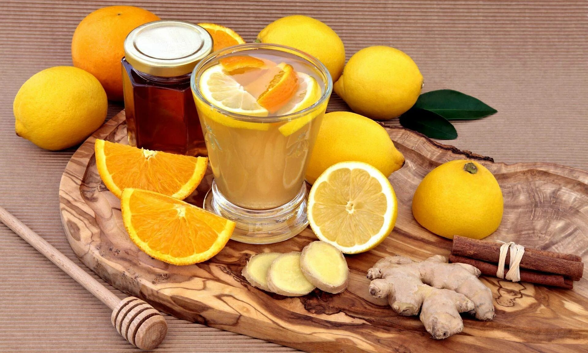 Имбирь с лимоном и медом от простуды. Чай с лимоном. Лимон/апельсин/имбирь. Лимон с имбирем. Апельсин и лимон.