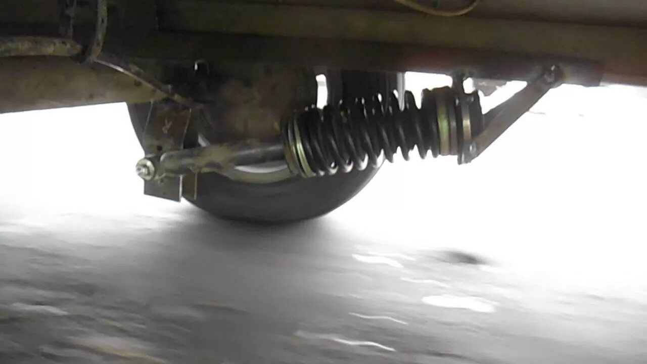 Пружины на прицеп. Пружинно-рычажная подвеска knott autoflex для легкового прицепа. подвеска-резино жгутовый торсион. амортизаторы для резино жгутовой подвески. прицеп легковой торсион.