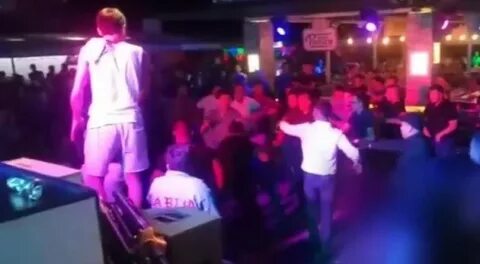 Баре видео