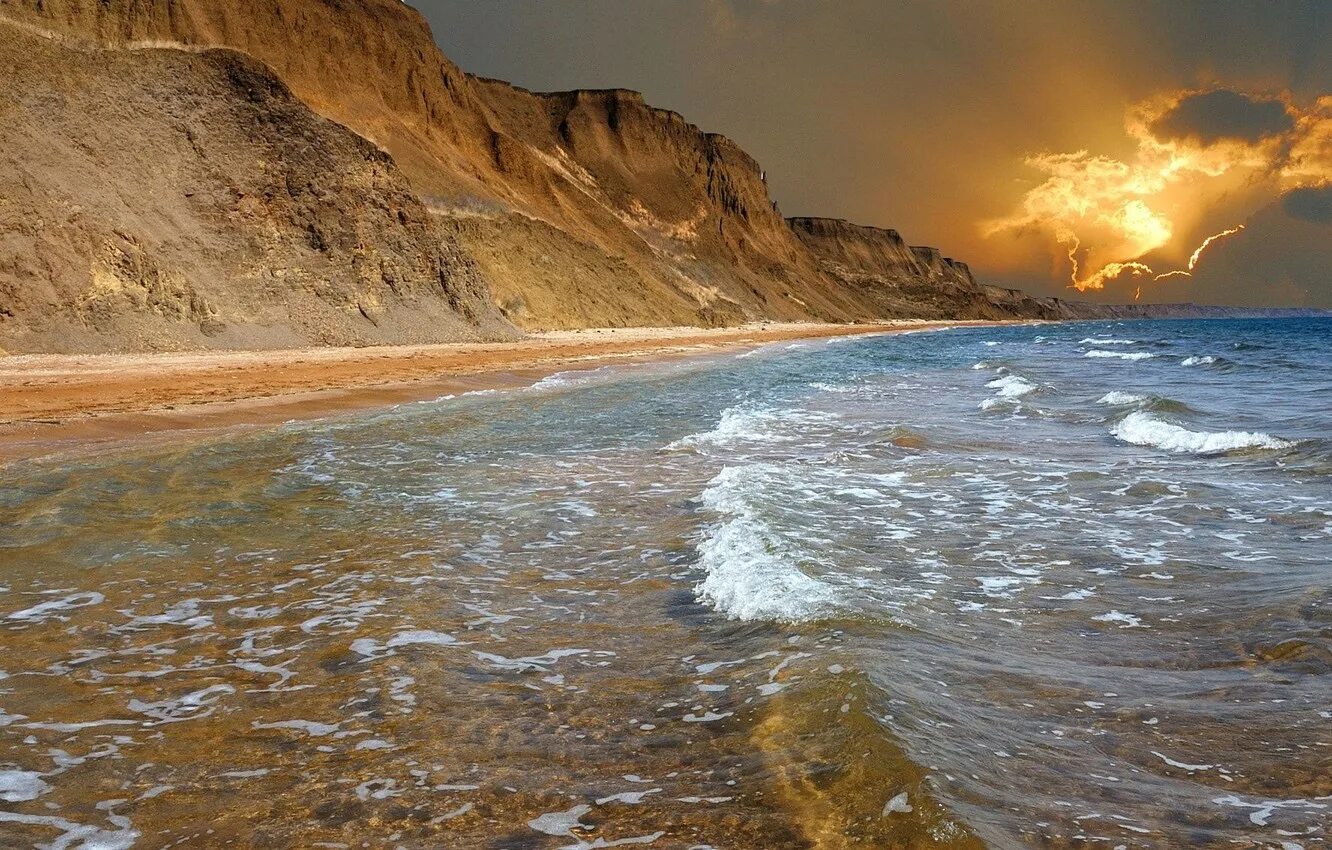 Море в конце июля. Море в конце июля. Океанские приливы. Море фото. Моря россии.