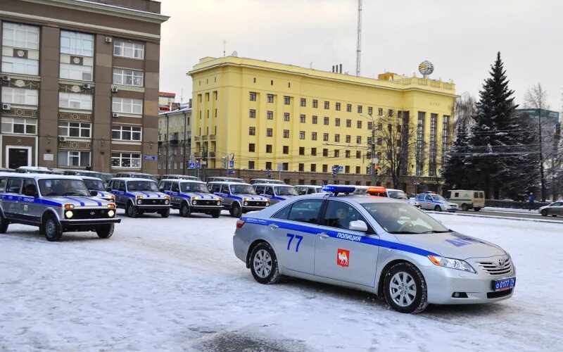 Полиция челябинск телефон. Полиция Челябинск. Полиция Челябинск машины. Служебные автомобили МВД. Полиция МВД машина.