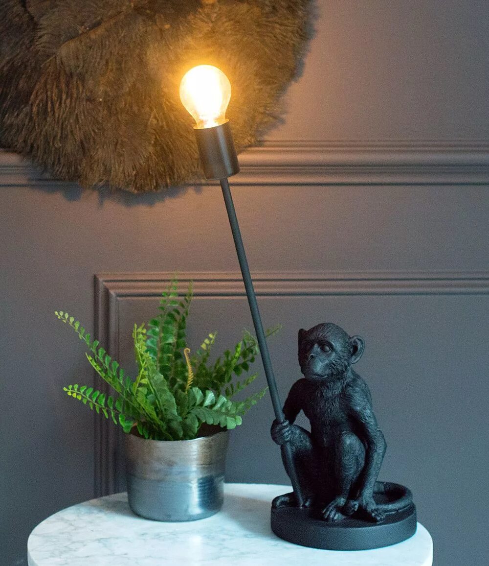 Светильник настенный обезьяна. Светильник monkey обезьяна с лампой white. Бра monkey wall lamp. Светильник seletti monkey lamp. Лампа обезьяна держит лампочку.
