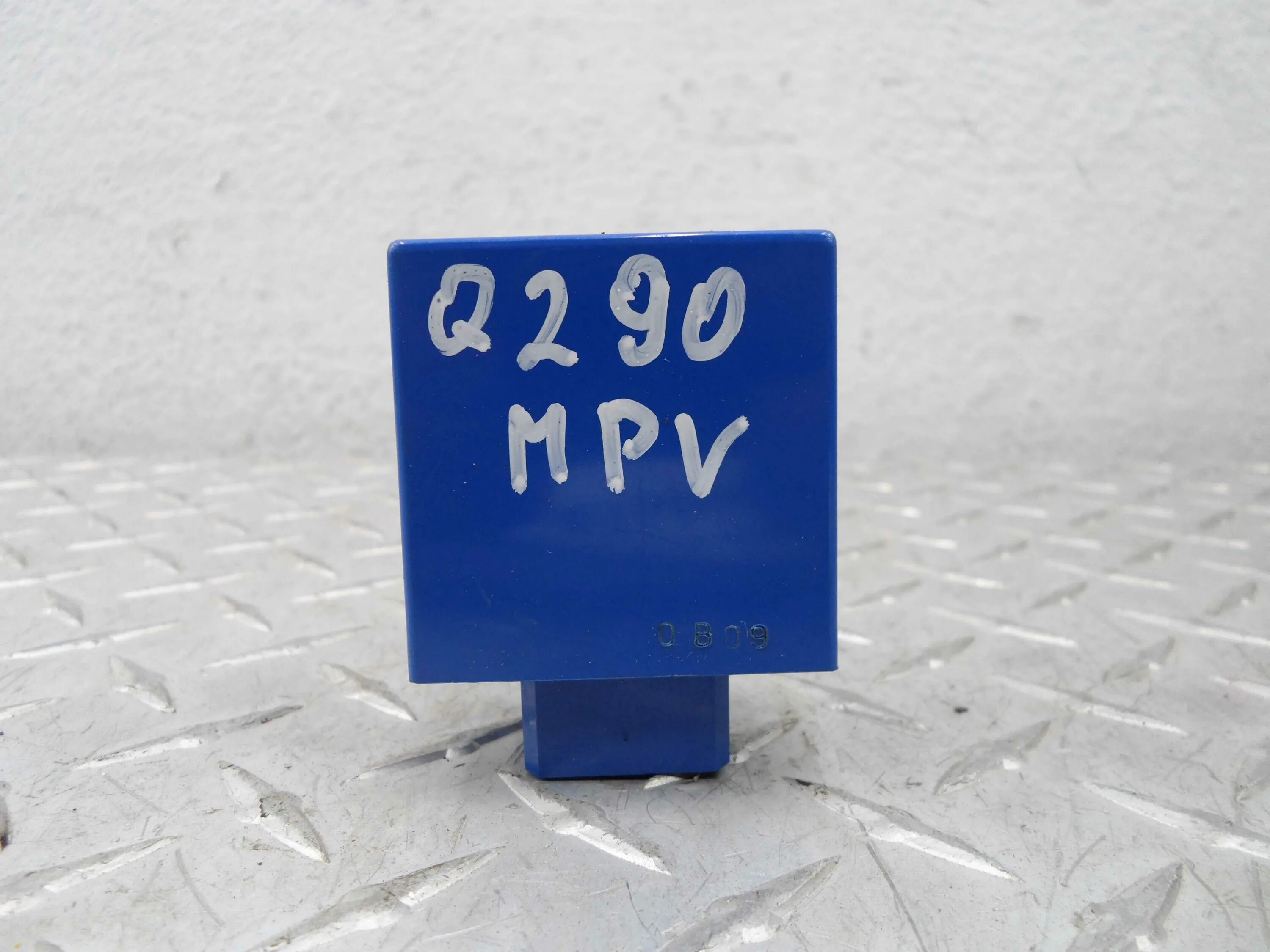 Реле мпв. Реле мазда мпв. мазда мпв реле света.