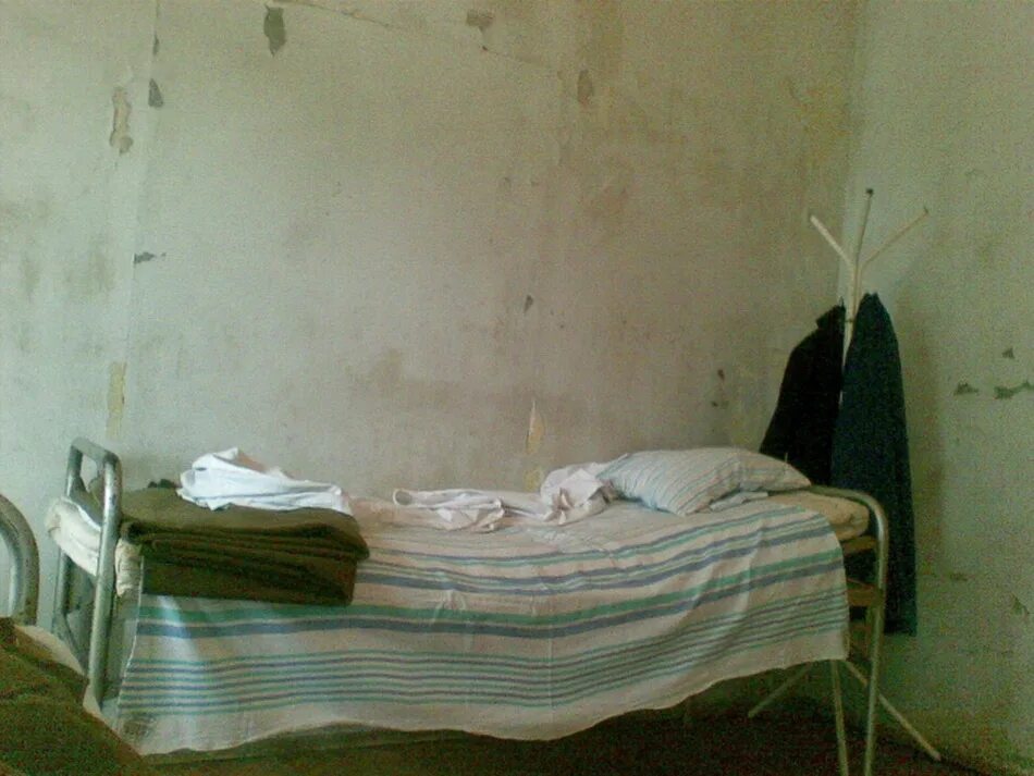 Инфекционная больница адлер. Городская больница 2 сочи. луговская больница симферополь палаты. ужасная больничная палата. больница 2 палаты.