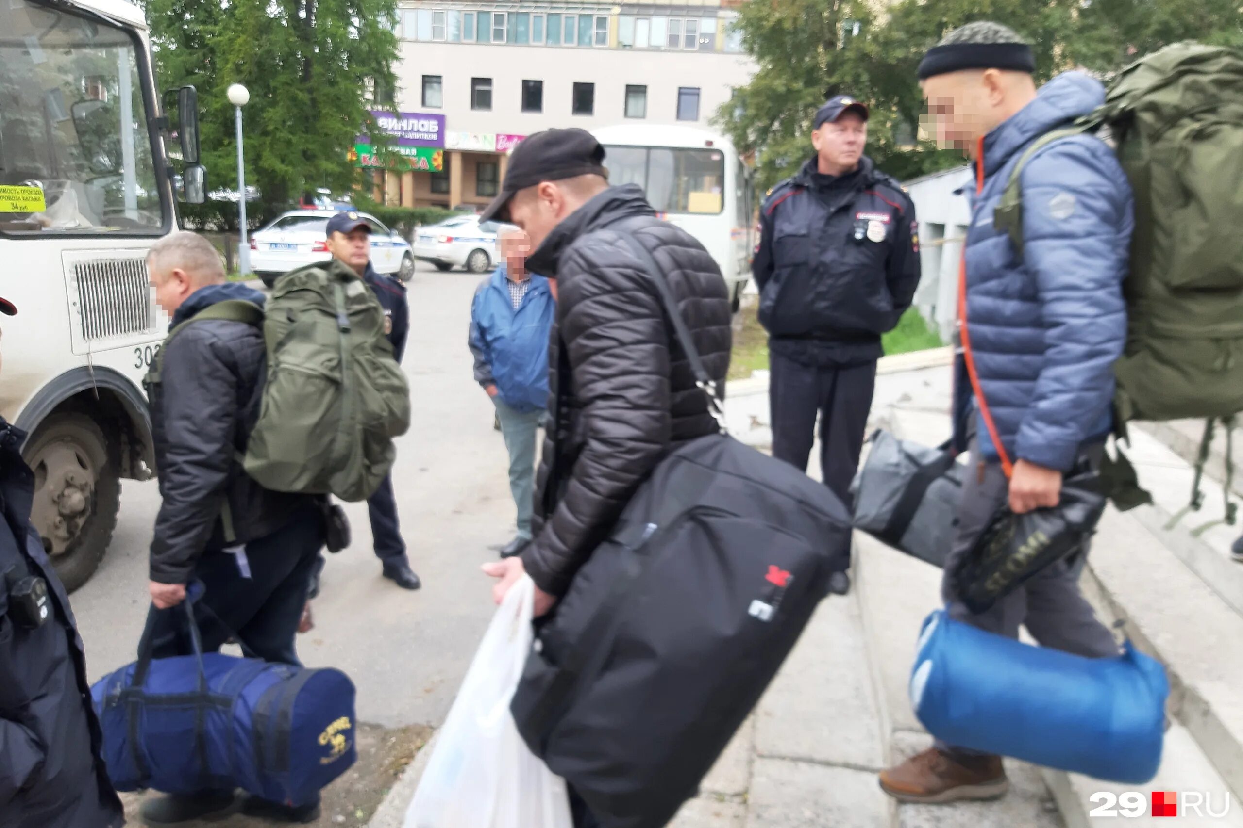 как проходит частично. проводы вчера волжск. как проходит частично. медосмотр мобилизованных. частично-поисковый, исследовательский.