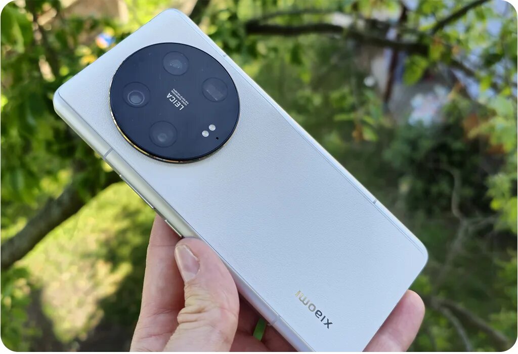 Xiaomi 13 и Xiaomi 13 Ultra в новых цветах - Рамблер/новости
