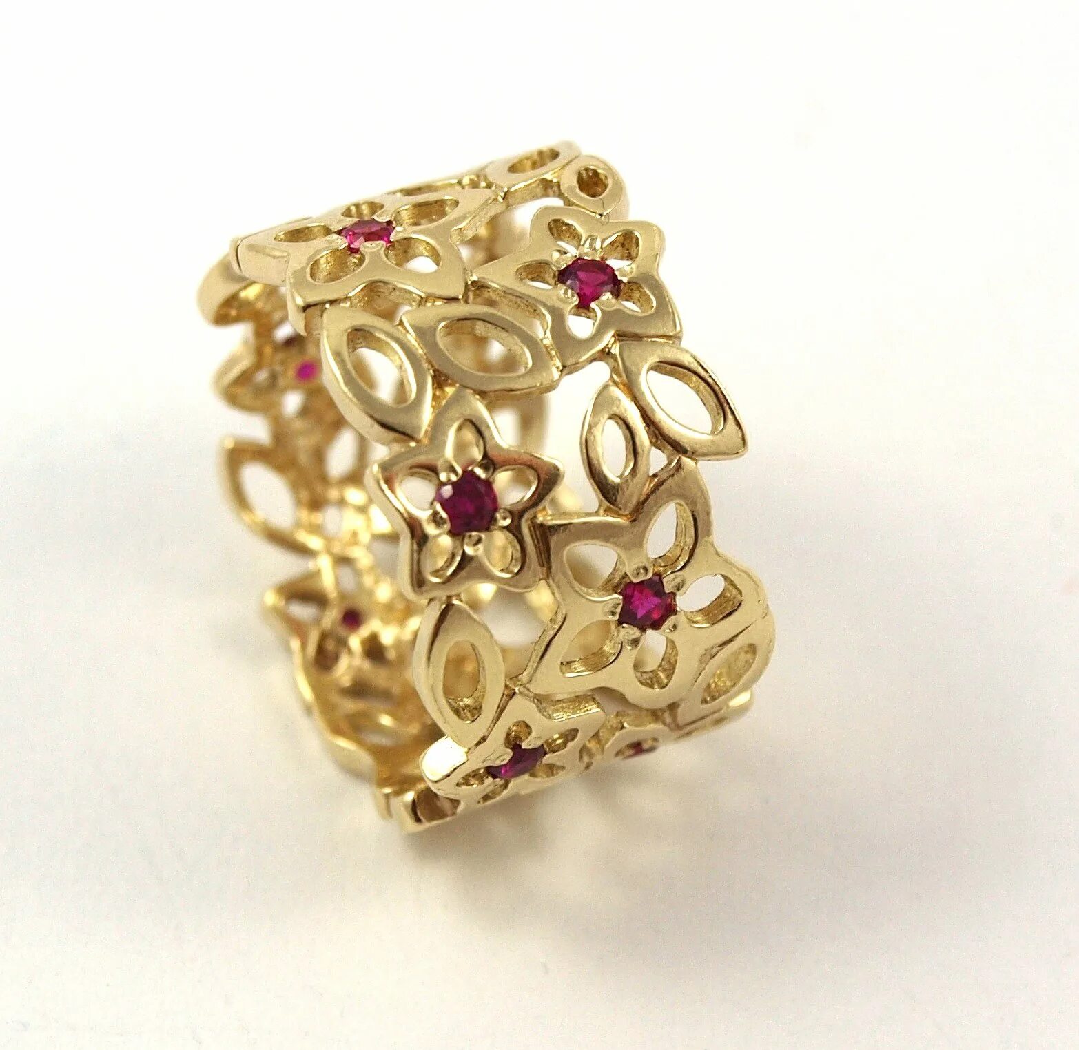 Оригинальные кольца из золота. Золотое кольцо с сапфиром и бриллиантами картье. Jasmine jewelry кольцо жёлтое золото санлайт. Необычные ювелирные кольца. Дизайнерские кольца.