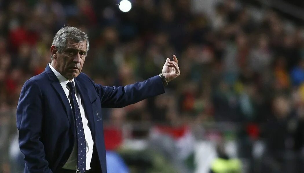 Тренер португалии 2024. Тренер португалии 2024. Карлос кейруш. Фернанду сантуш тренер сборной португалии 2016. Сколари тренер сборной португалии.