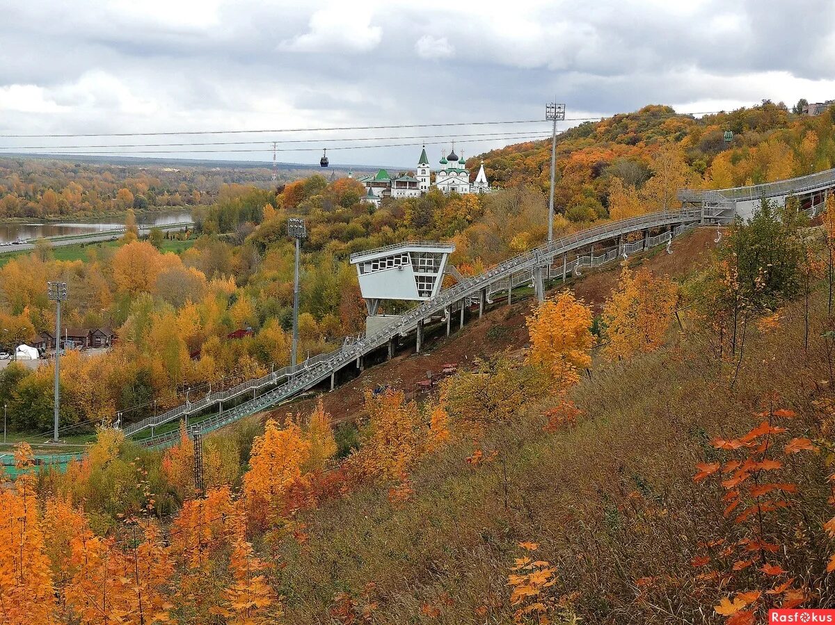 Октябрь нижний новгород. Нижний Новгород осень. Золотая осень в Нижегородской области. Осенние фото город Обнинск 2021. Осенний Нижний Новгород фото 2021.