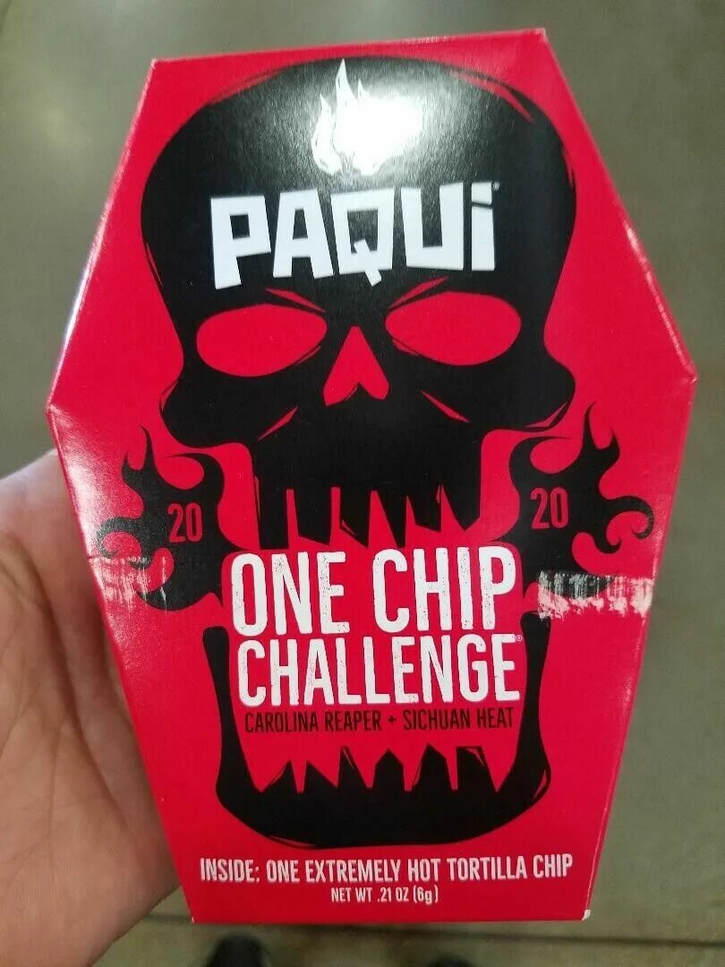 Paqui чипсы. Чипсы «Carolina Reaper Madness». Острые чипсы Paqui. Чипсы one Chip Challenge.